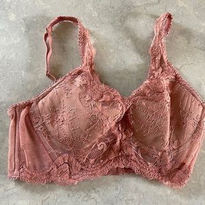 Victoria’s Secret lined demi bra